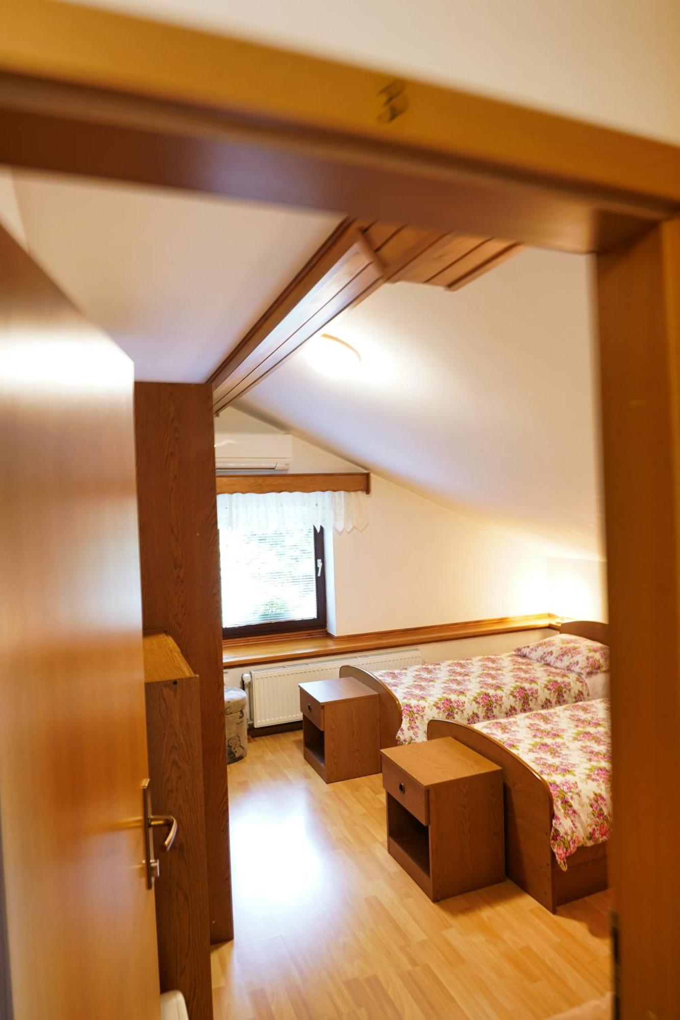 Domacija Bubec Vila Ilirska Bistrica Exterior foto